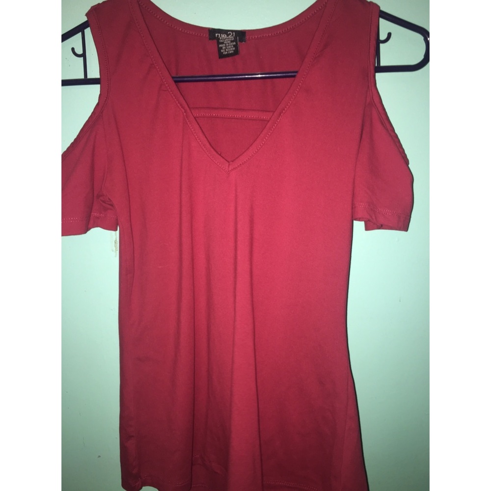 Rue21 cold shoulder top